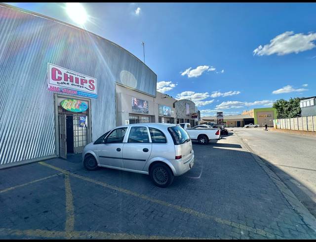 M² BUSINESS CENTRE FOR SALE IN POLOKWANE INDUSTRIA